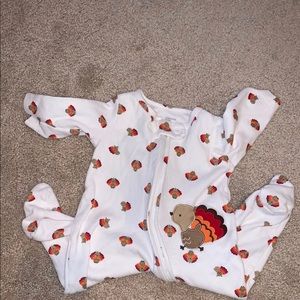 3 month Thanksgiving outfits